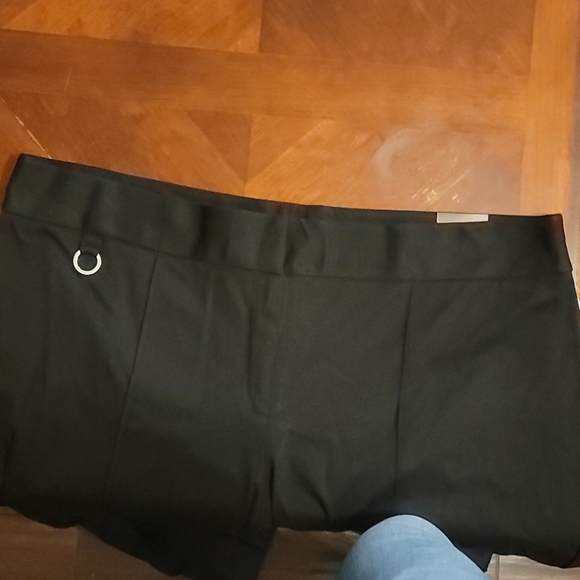 NWT Alfani Black Skinny Leg Trousers - Size 24W - Picture 2 of 5